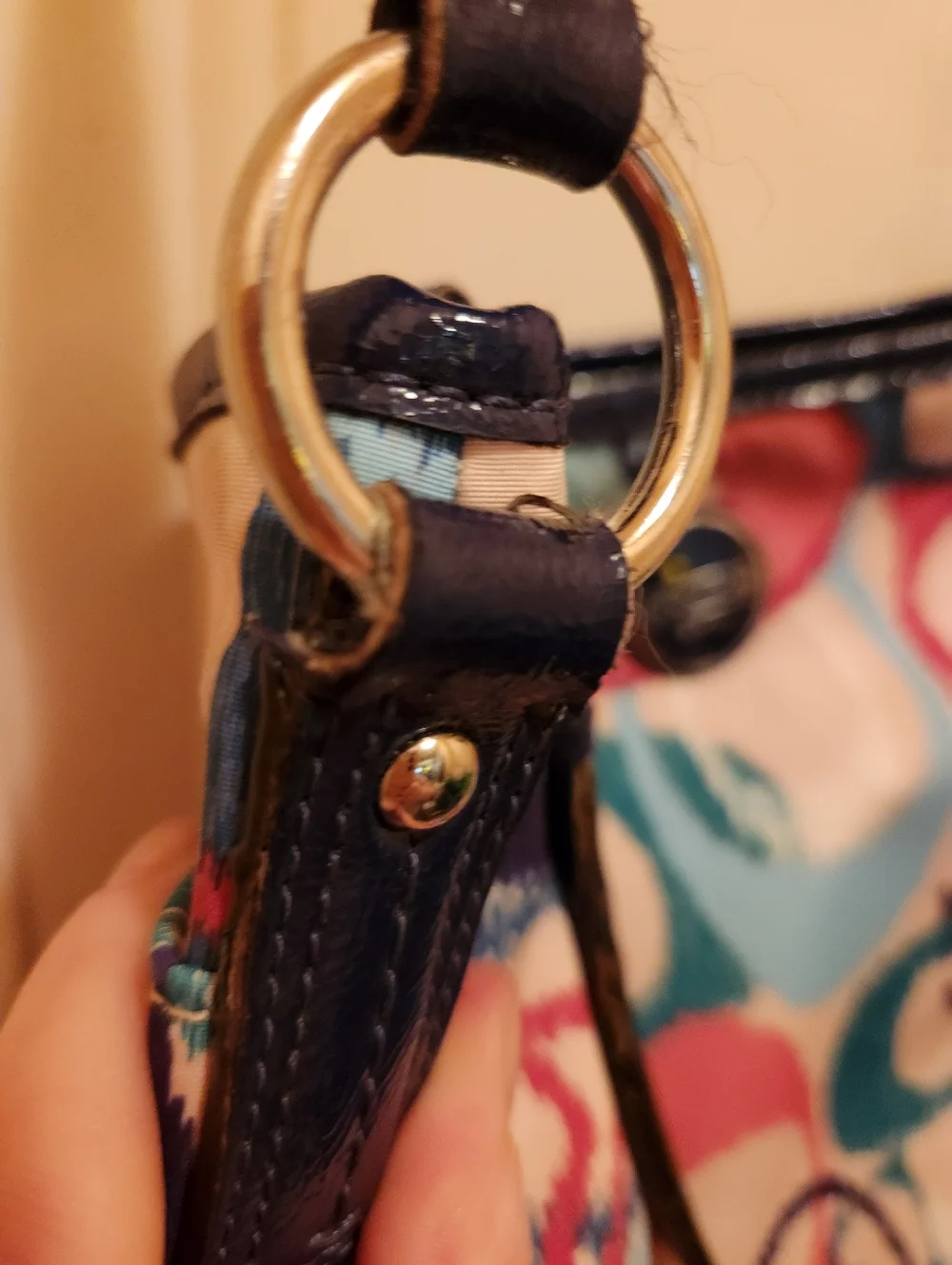 Vintage Coach Crossbody - Picture 3 of 7
